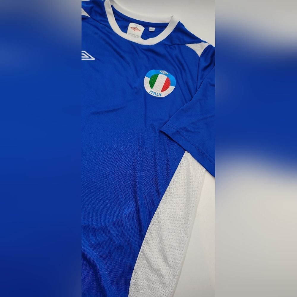 Umbro Italy Blue & White Soccer Shirt Sz - Picture 7 of 12